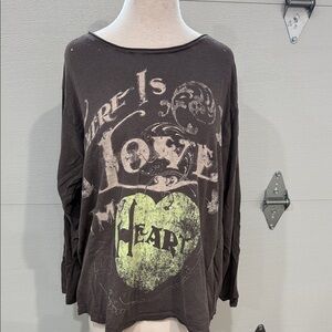 Women's Graphic Long Sleeve Top - Black and Green